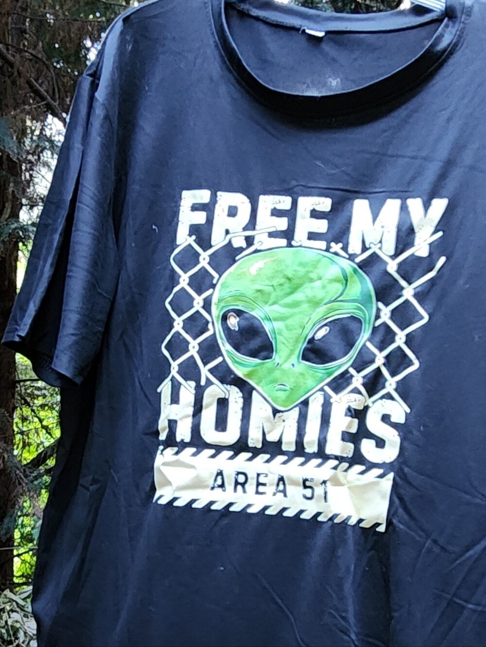 NWOT Free My Homies - Area 51 Graphic Black Tshirt Unisex SIZE XL